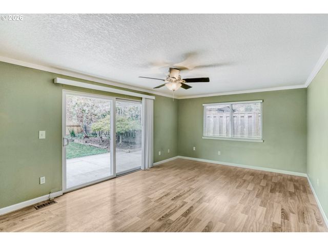 8545 Sw REBECCA Ln, Beaverton, OR 97008