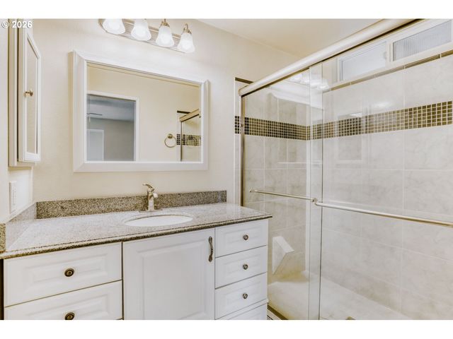 8545 Sw REBECCA Ln, Beaverton, OR 97008