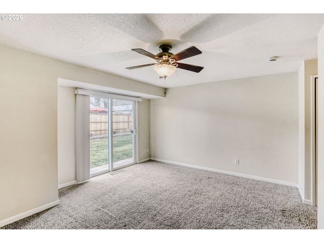 8545 Sw REBECCA Ln, Beaverton, OR 97008