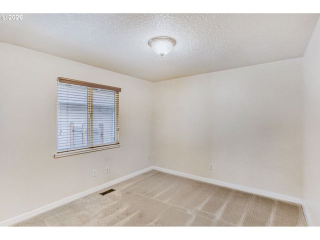 8545 Sw REBECCA Ln, Beaverton, OR 97008