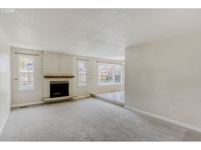 8545 Sw REBECCA Ln, Beaverton, OR 97008