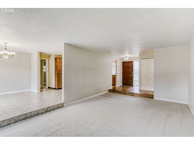 8545 Sw REBECCA Ln, Beaverton, OR 97008