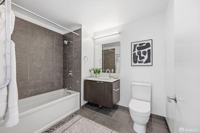 1788 Clay Street 811, San Francisco, CA 94109