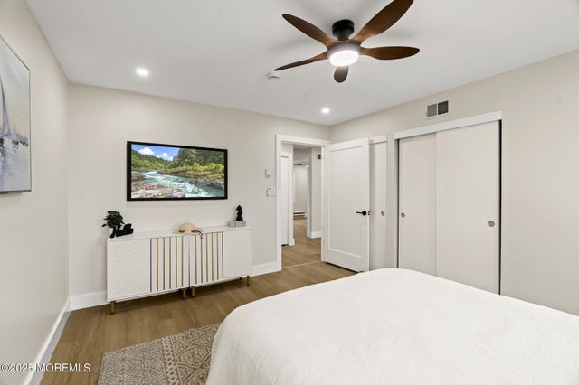 84 Parkway Drive B, Freehold, NJ 07728