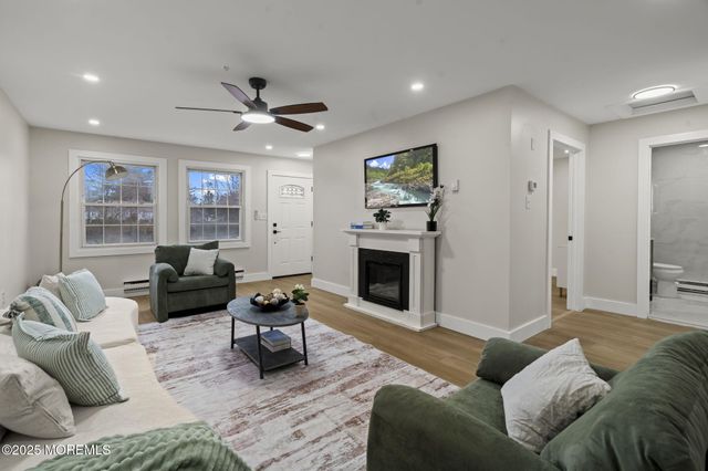 84 Parkway Drive B, Freehold, NJ 07728