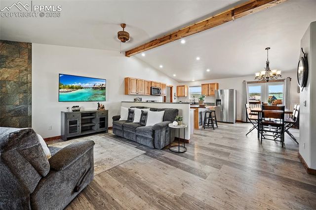 186 Empire Road, Florissant, CO 80816