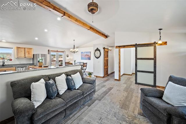 186 Empire Road, Florissant, CO 80816