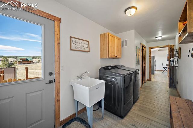 186 Empire Road, Florissant, CO 80816