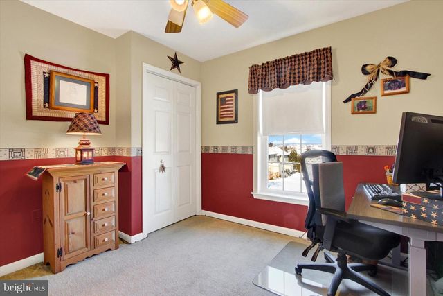 67 BATTENS CIR, Leola, PA 17540