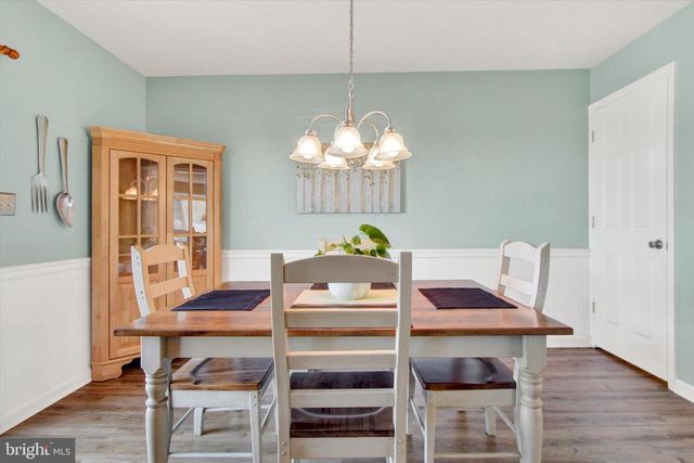 67 BATTENS CIR, Leola, PA 17540