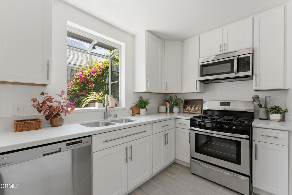 595 N Garfield Avenue 7, Pasadena, CA 91101 — photo 5