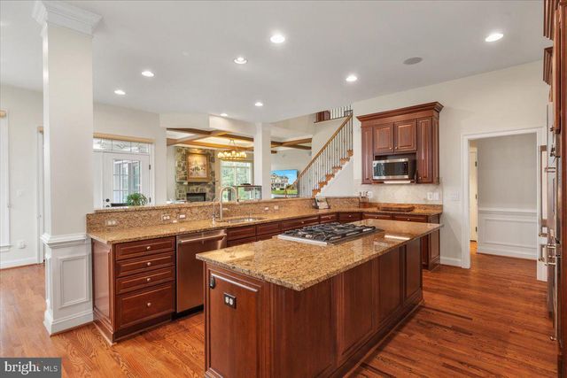 19829 SOMERCOTE LN, Leesburg, VA 20175