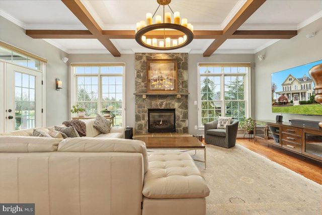 19829 SOMERCOTE LN, Leesburg, VA 20175