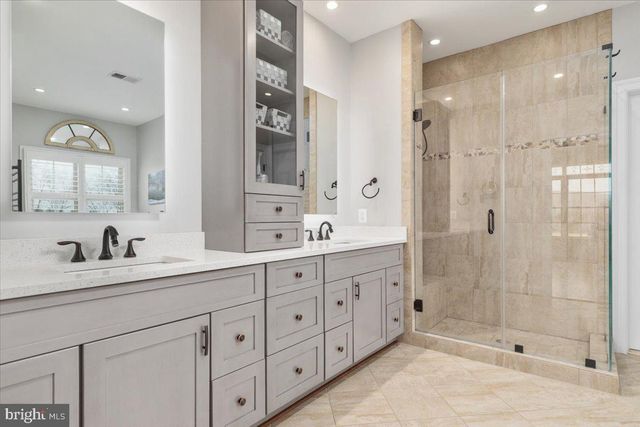 19829 SOMERCOTE LN, Leesburg, VA 20175