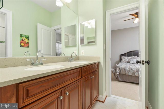 19829 SOMERCOTE LN, Leesburg, VA 20175