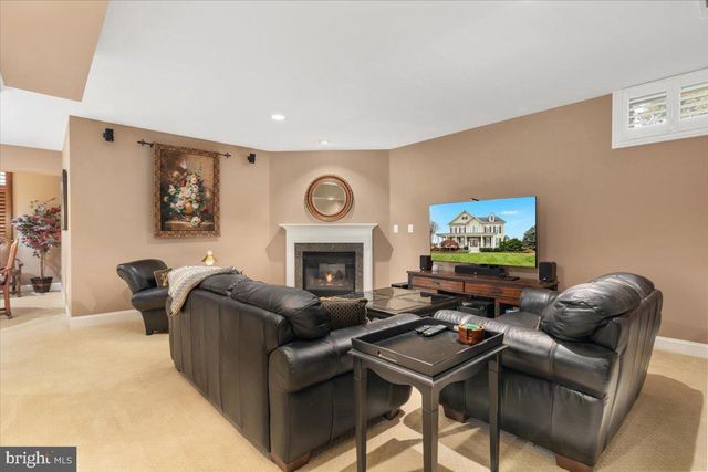 19829 SOMERCOTE LN, Leesburg, VA 20175