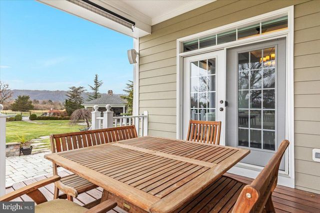 19829 SOMERCOTE LN, Leesburg, VA 20175