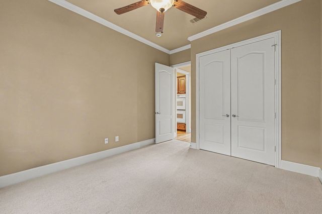 2811 Welborn Street, Dallas, TX 75219