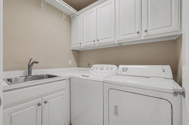 2811 Welborn Street, Dallas, TX 75219