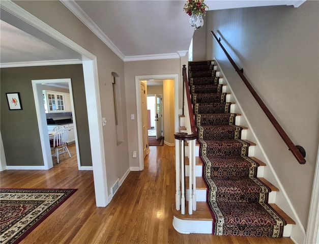 345 Dellwood Avenue, Oakwood, OH 45419