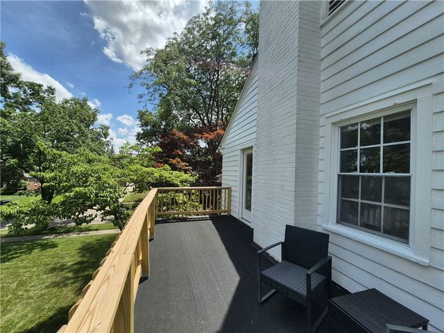 345 Dellwood Avenue, Oakwood, OH 45419