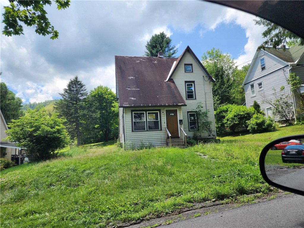 9 Munn Street, Walton, NY 13856