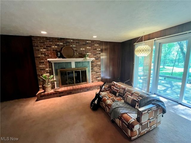 14280 Sweetbriar Lane, Novelty, OH 44072