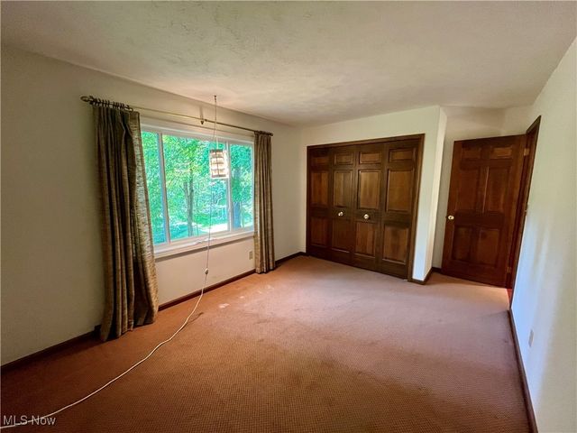 14280 Sweetbriar Lane, Novelty, OH 44072