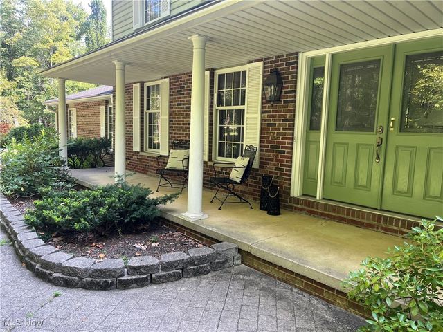 14280 Sweetbriar Lane, Novelty, OH 44072