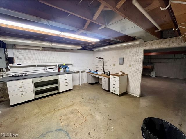 14280 Sweetbriar Lane, Novelty, OH 44072