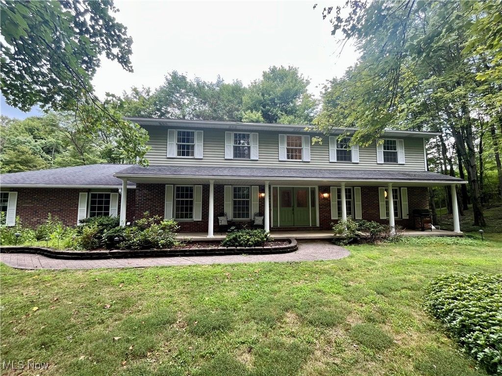 14280 Sweetbriar Lane, Novelty, OH 44072