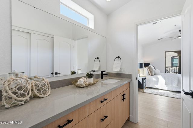 17150 N 23RD Street 215, Phoenix, AZ 85022