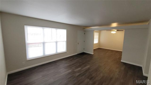 10216 Pannell Drive, St Louis, MO 63136
