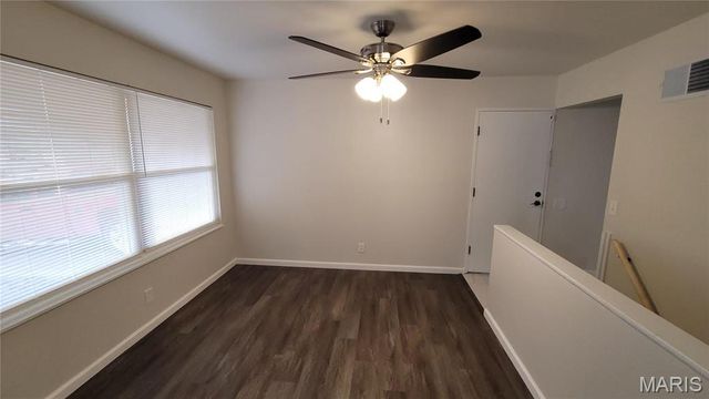 10216 Pannell Drive, St Louis, MO 63136