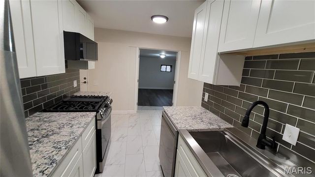 10216 Pannell Drive, St Louis, MO 63136