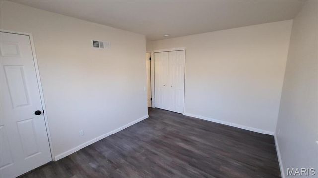 10216 Pannell Drive, St Louis, MO 63136
