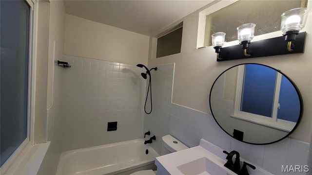 10216 Pannell Drive, St Louis, MO 63136