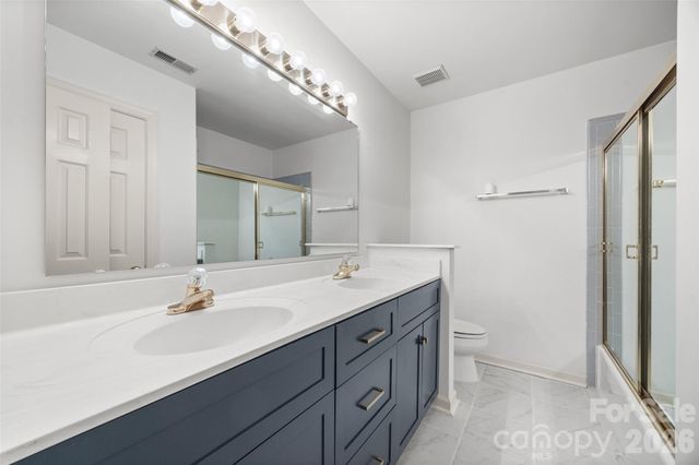 7411 Leharne Drive, Charlotte, NC 28270