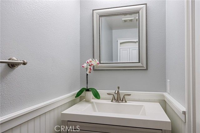 7291 Coho Dr 105, Huntington Beach, CA 92648