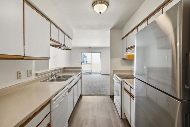 1012 Rockefeller Lane, Madison, WI 53704