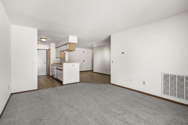 1012 Rockefeller Lane, Madison, WI 53704