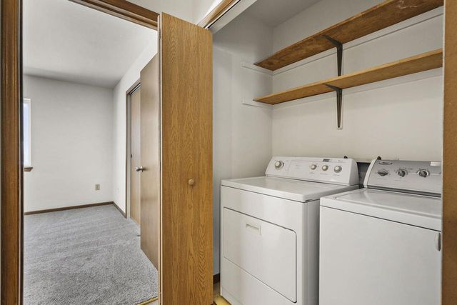 1012 Rockefeller Lane, Madison, WI 53704