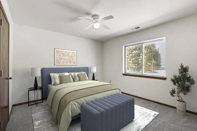 1012 Rockefeller Lane, Madison, WI 53704