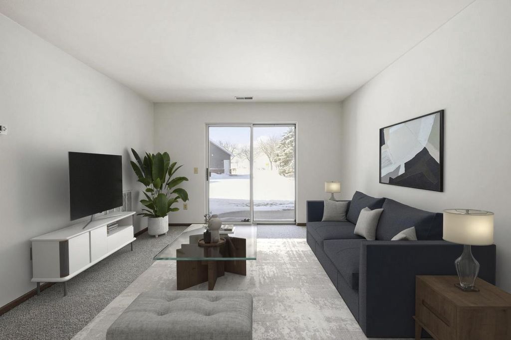 1012 Rockefeller Lane, Madison, WI 53704