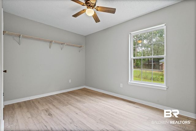 7211 Cape Drive, Saraland, AL 36571