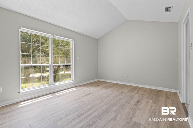 7211 Cape Drive, Saraland, AL 36571