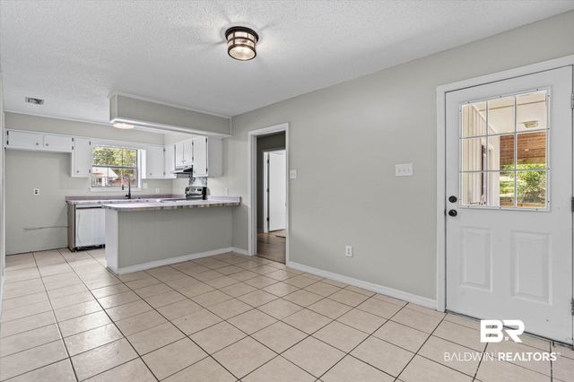 7211 Cape Drive, Saraland, AL 36571