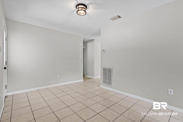 7211 Cape Drive, Saraland, AL 36571