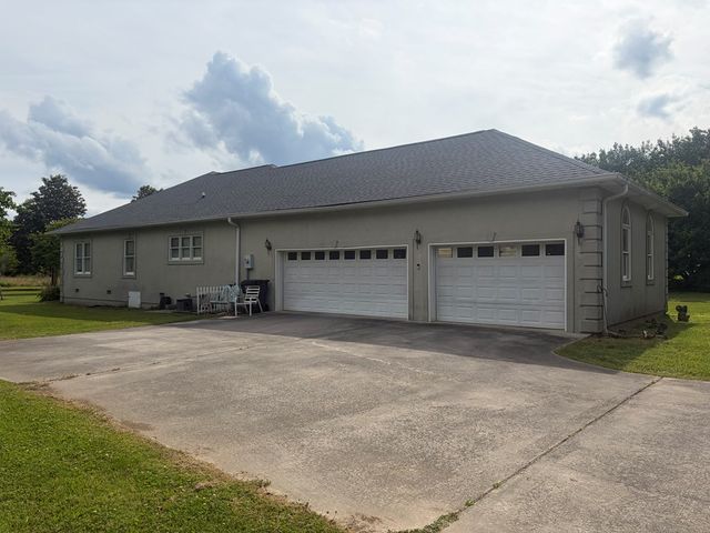 124 Wheat Drive, Dalton, GA 30721