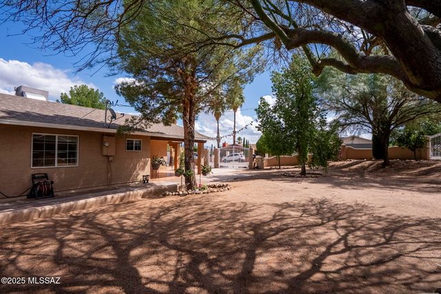 430 Camino Del Patio, Rio Rico, AZ 85648